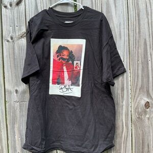 BIA Graphic Black T-Shirt